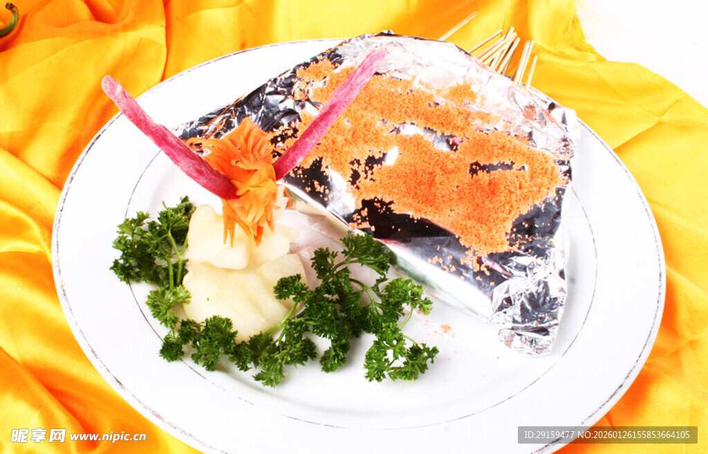 美味摆盘三文鱼料理