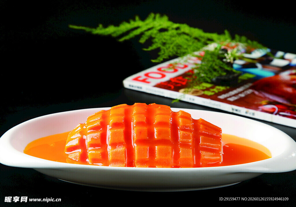 红烧萝卜摆盘精致诱人