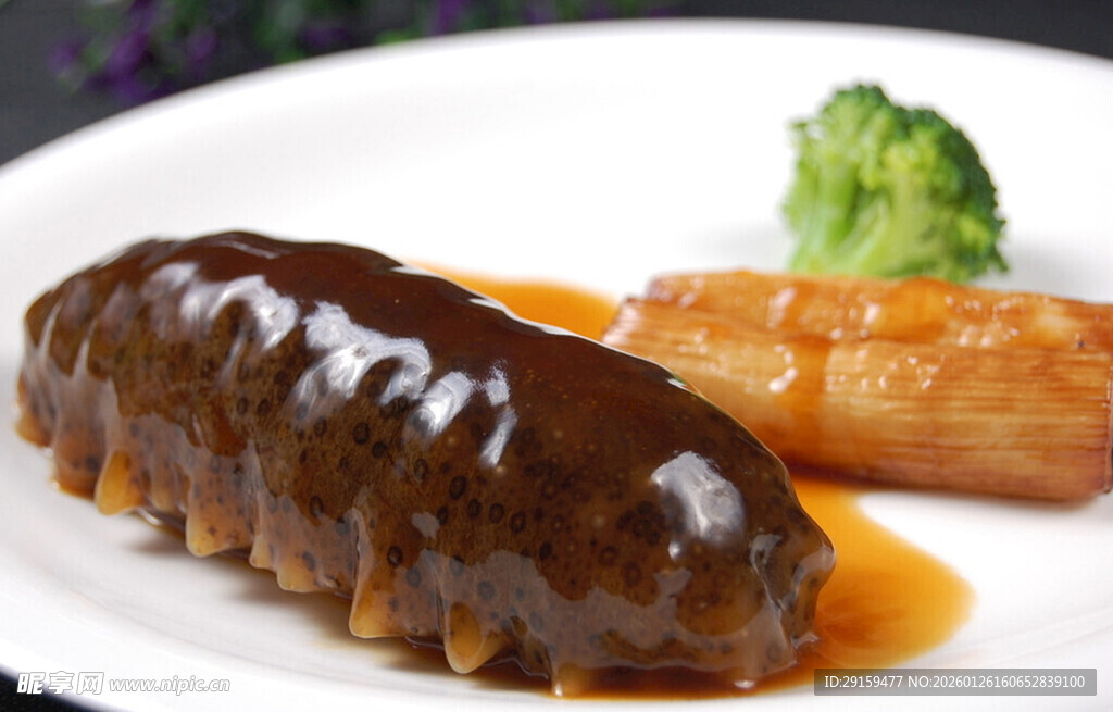 鲍汁海参配时蔬