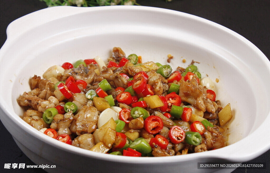 砂锅美味小炒肉