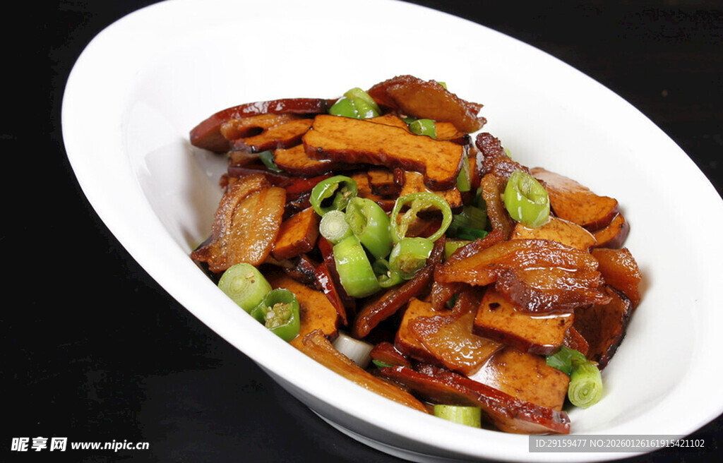 美味青椒炒五花肉