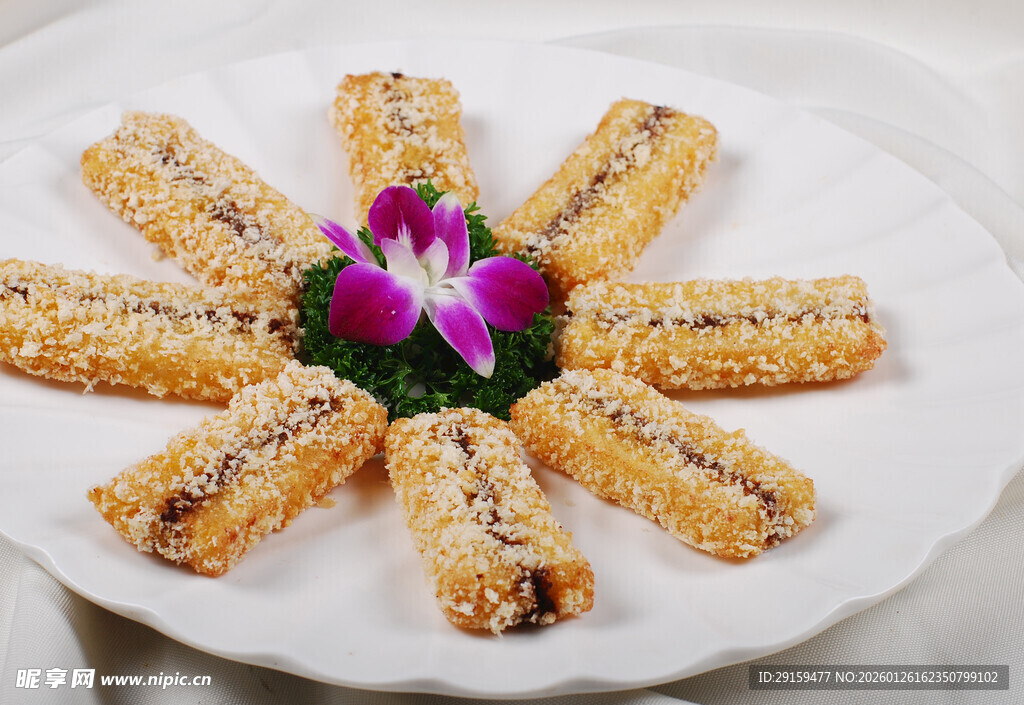 芝麻香酥卷摆花饰盘
