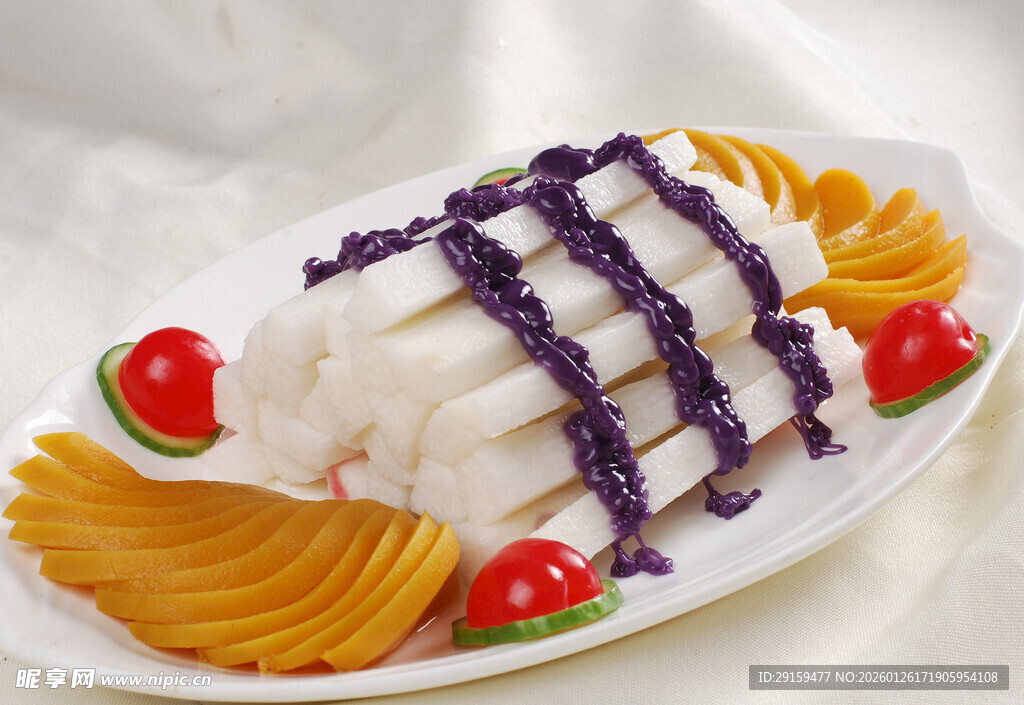 紫酱山药配水果拼盘
