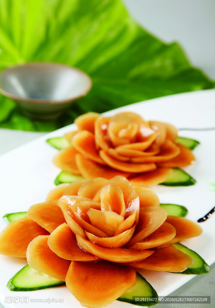胡萝卜雕花艺术摆盘