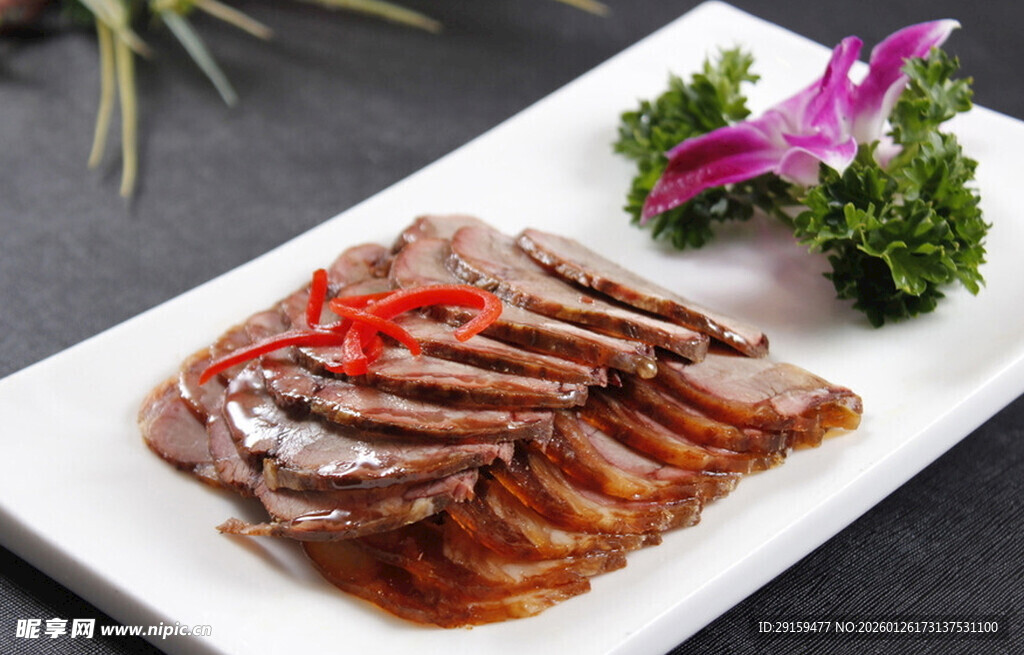 酱牛肉摆盘