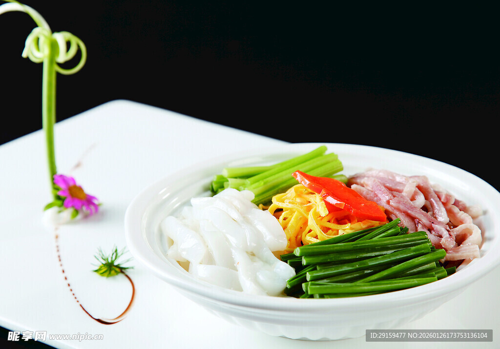 美味蔬菜肉类组合餐