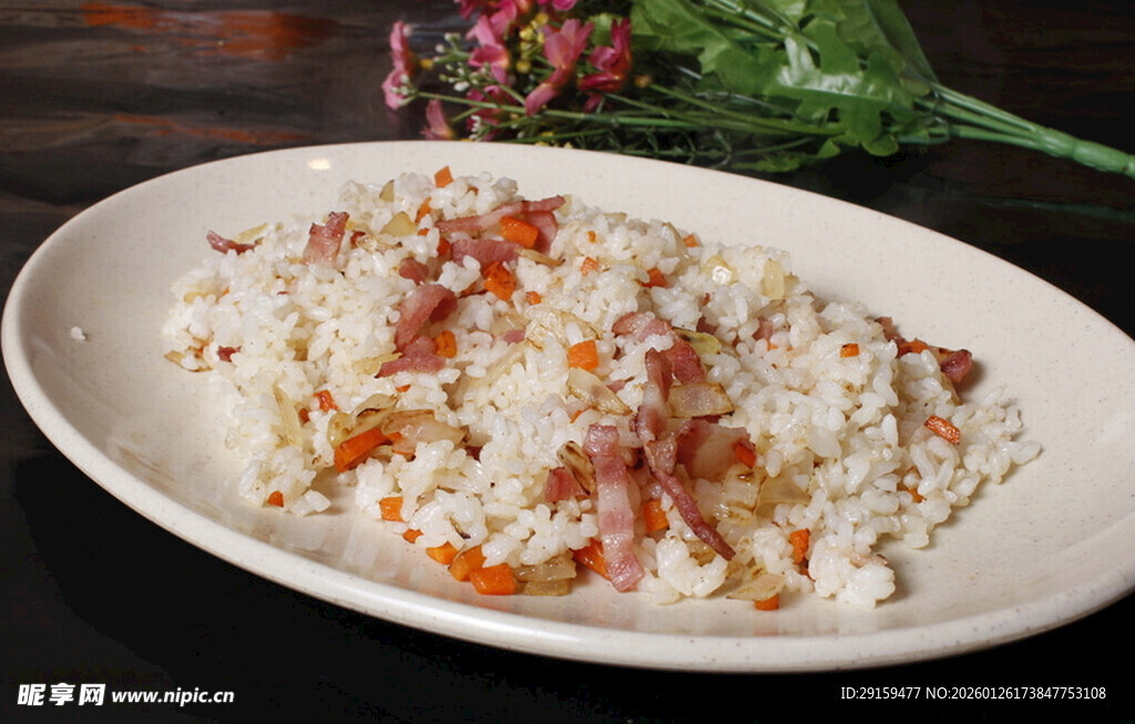 美味培根炒饭