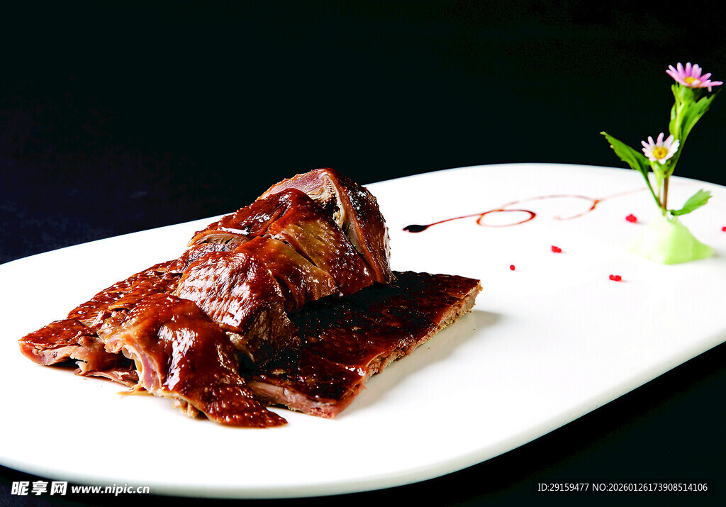 酱色美味排骨摆盘精致