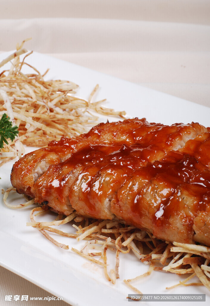 香煎鸡排配香脆细丝