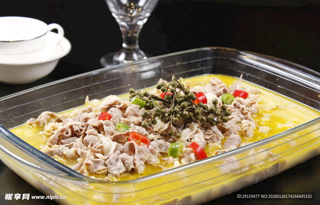 金汤肉末美食诱人呈现