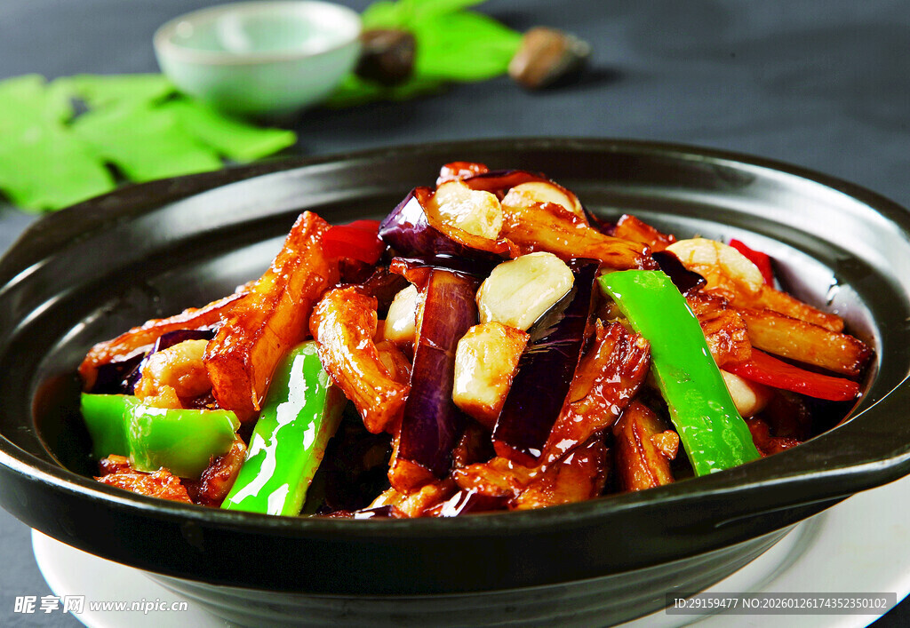 美味香辣干锅鱿鱼