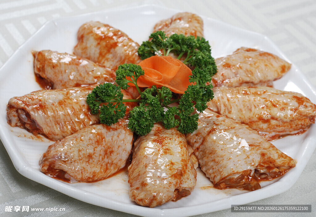 香煎鸡翅摆盘精致