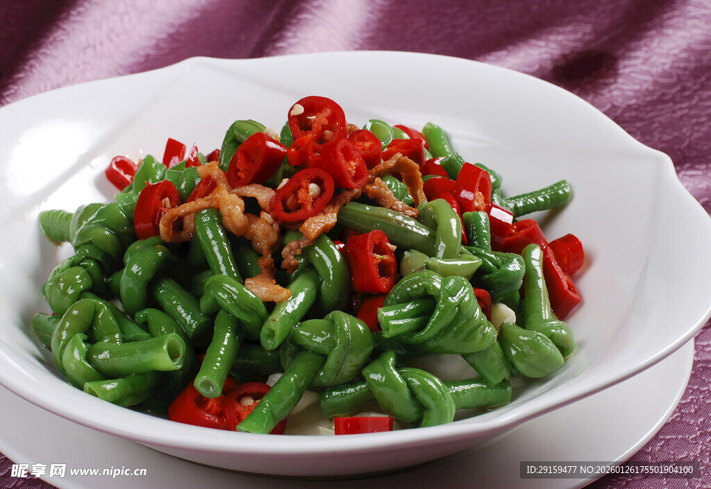 青椒炒蚕豆