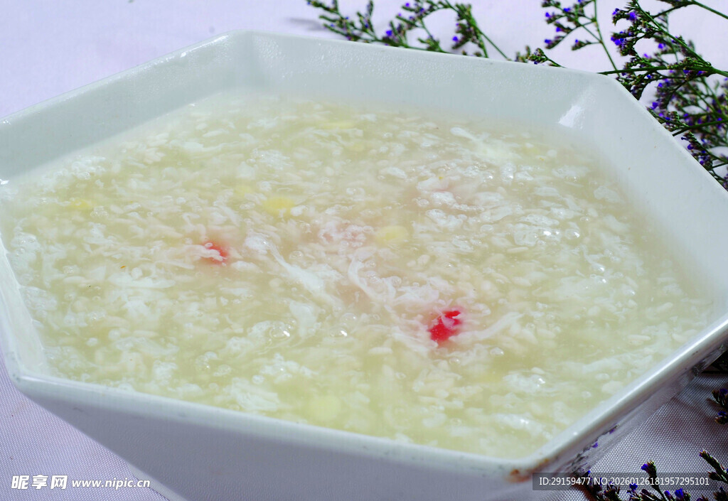 美味养颜冰糖燕窝羹