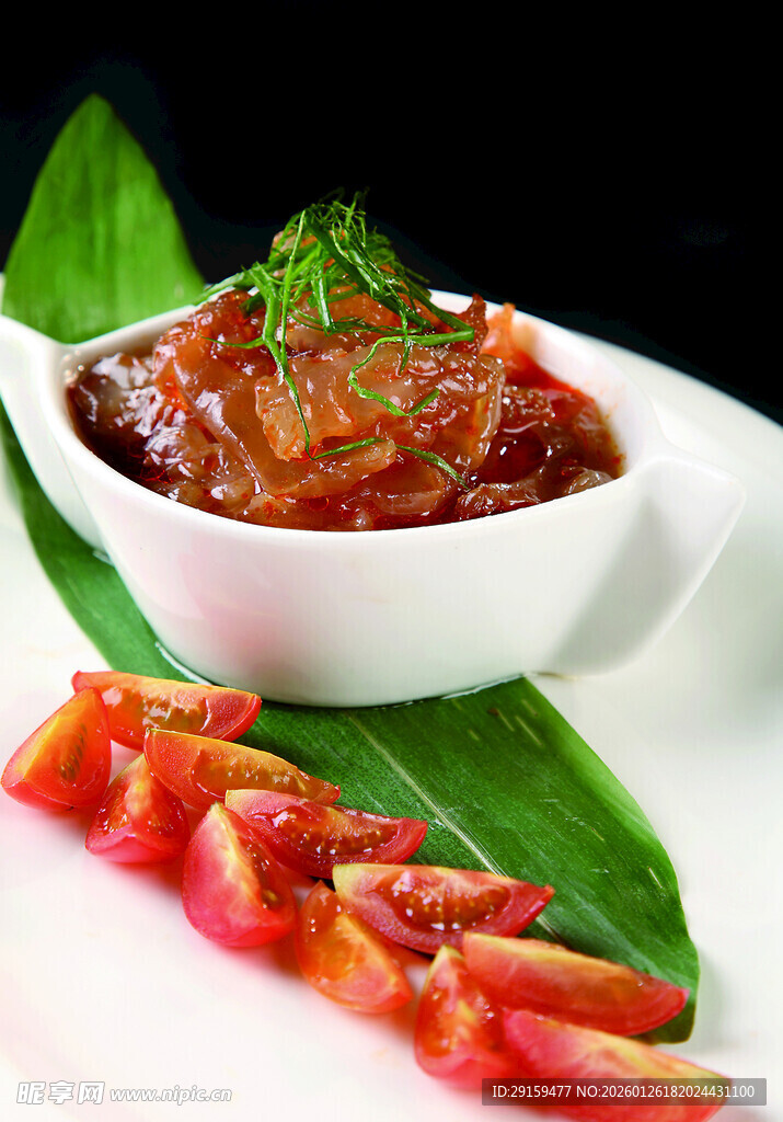 番茄酱汁配切片番茄