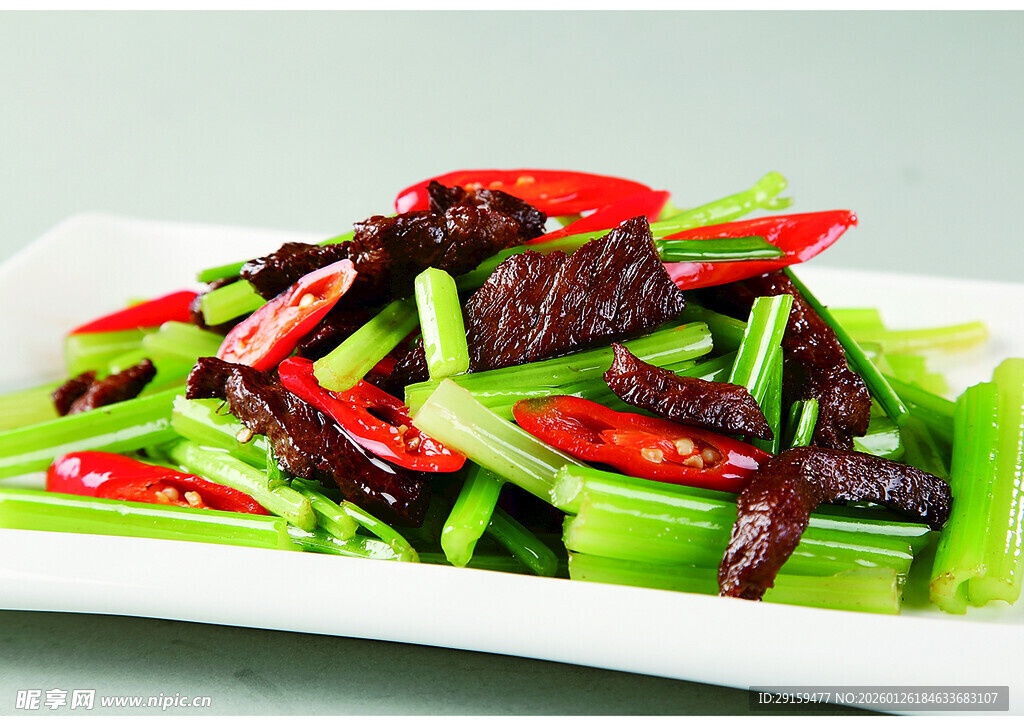 芹菜炒牛肉