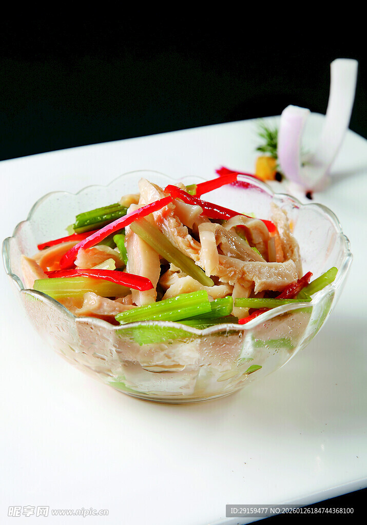 凉拌鸡肉蔬菜美味佳肴