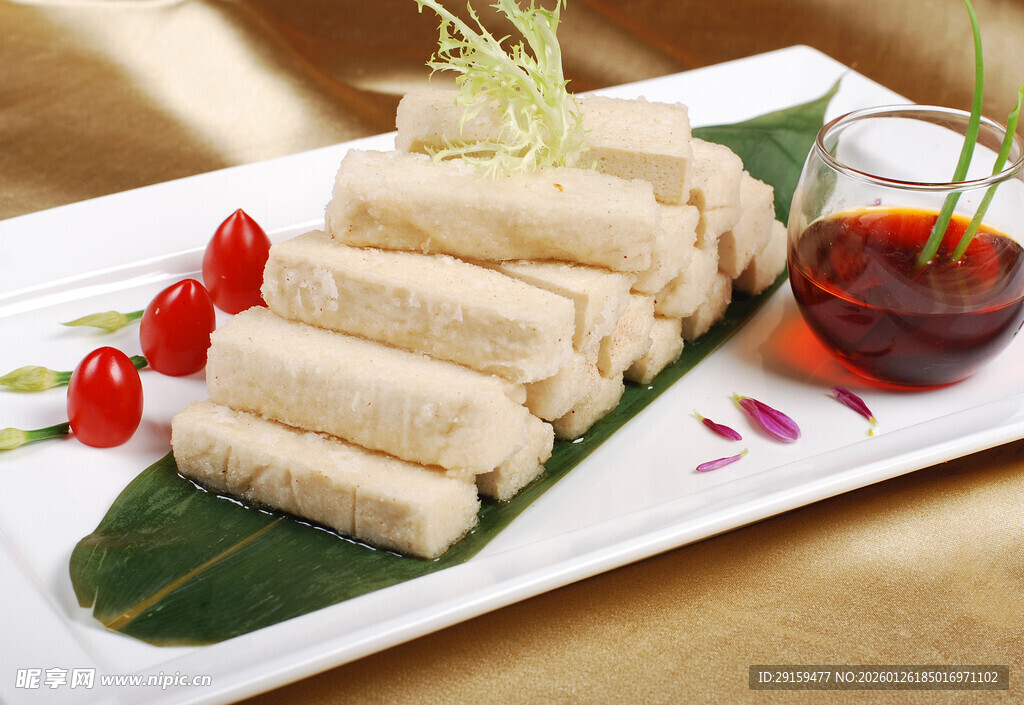 美味春卷摆盘