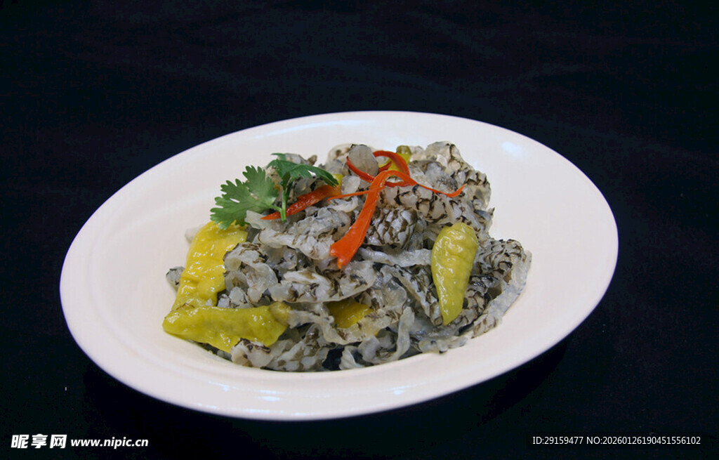 美味黑面条蔬菜搭配