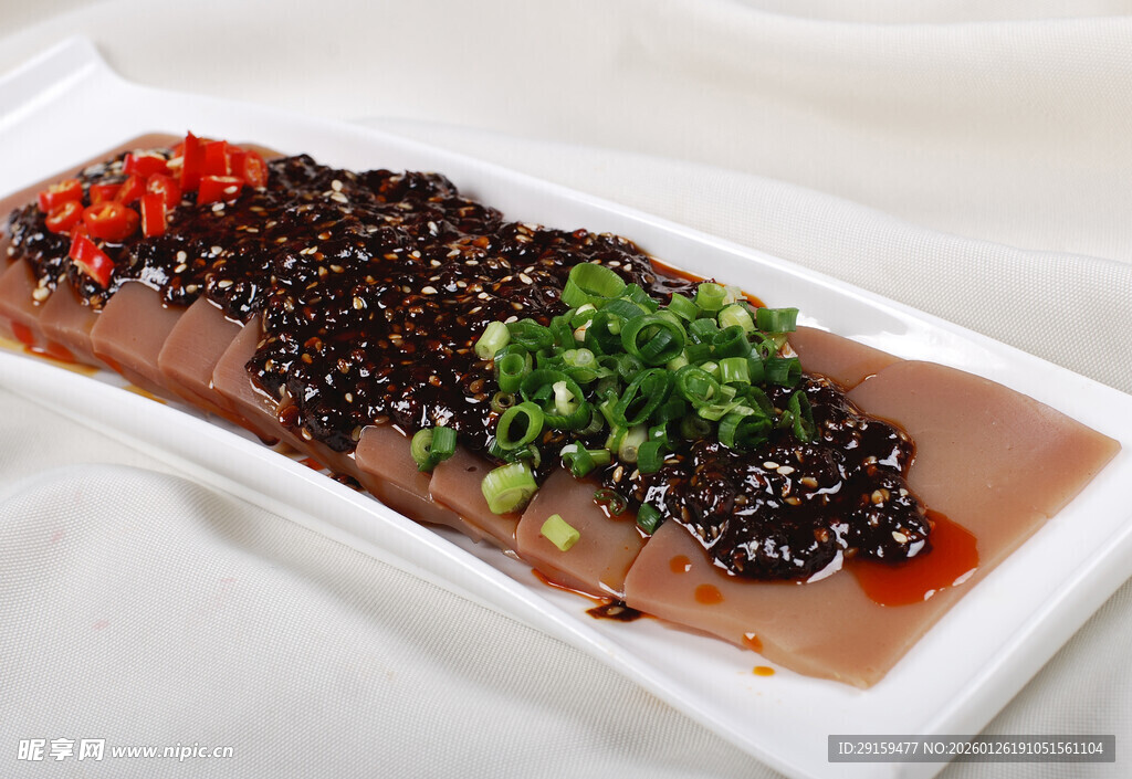 豆豉浇汁美味嫩滑鸭血