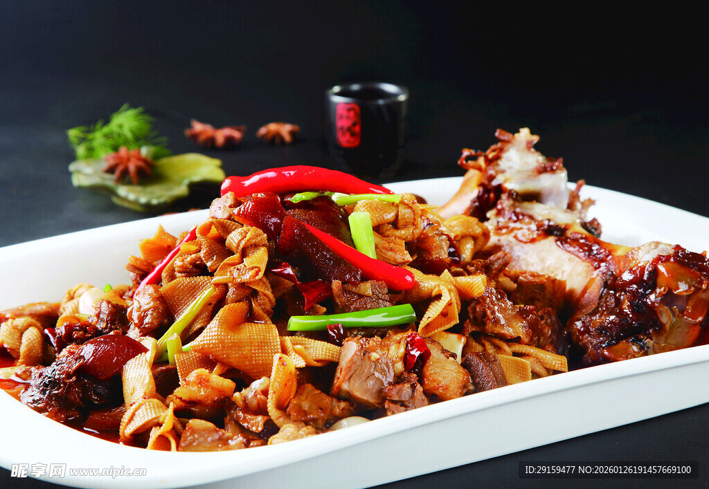 香辣美味爆炒猪杂