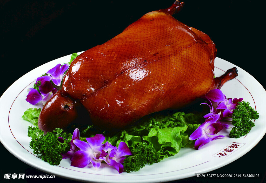 美味烤鸭摆盘精致