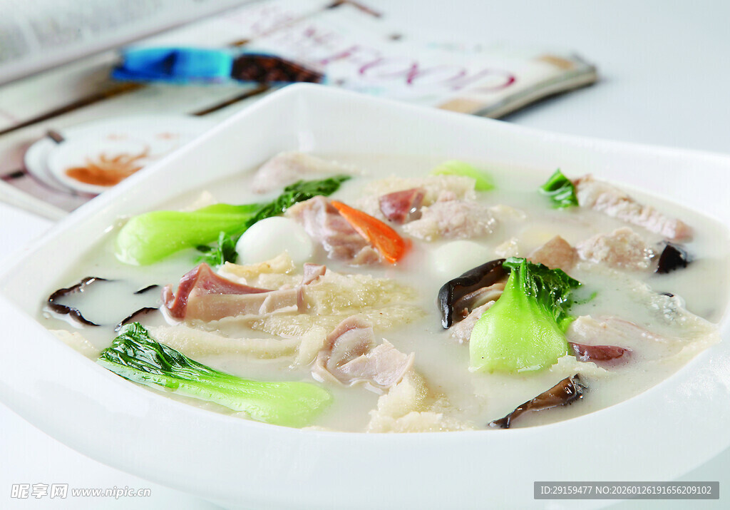 美味蔬菜海鲜炖菜