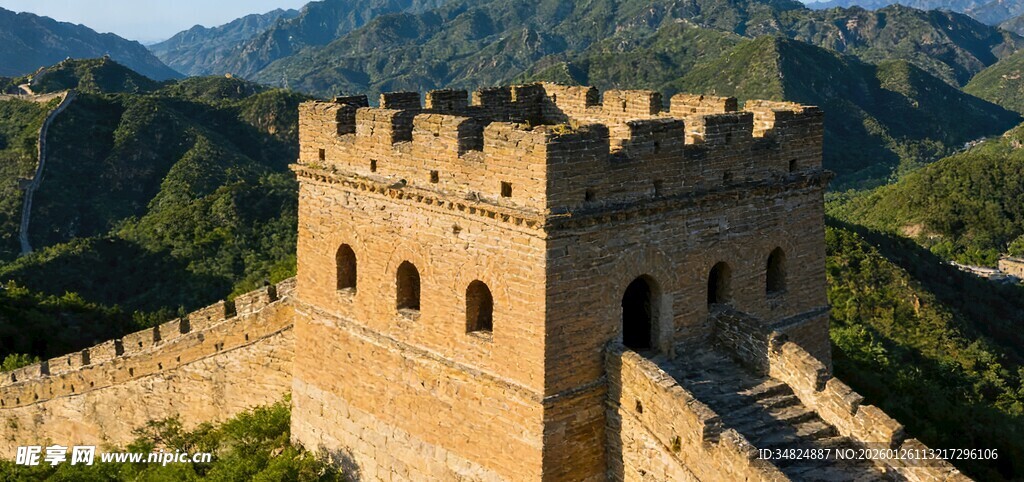 雄伟长城烽火台景观