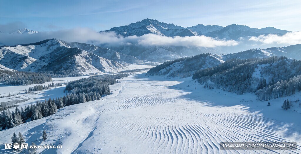 冬日雪山壮丽雪景