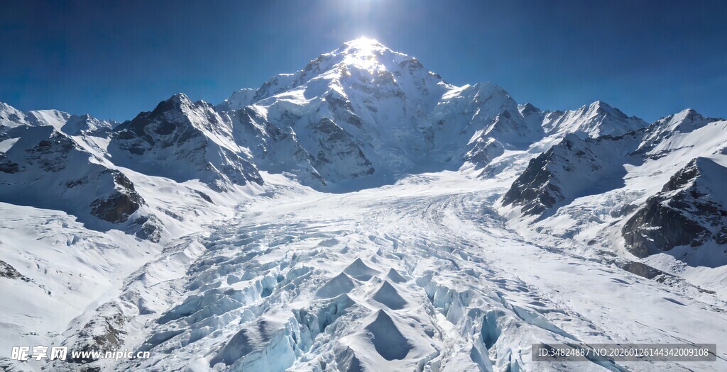 壮丽雪山美景