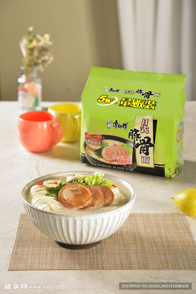 康师傅日式豚骨面