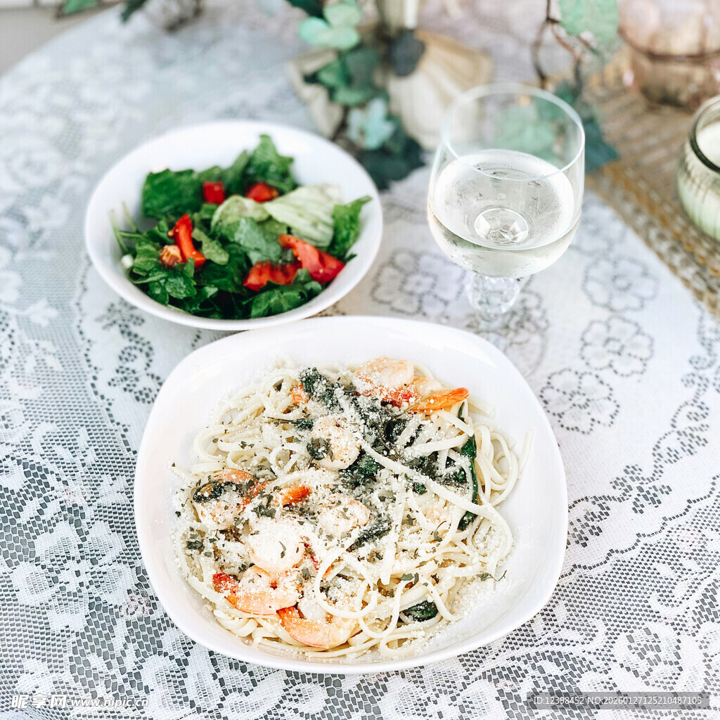 美味凉拌菜摆盘展示