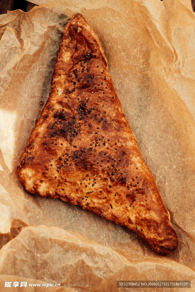 烤制三角面包片