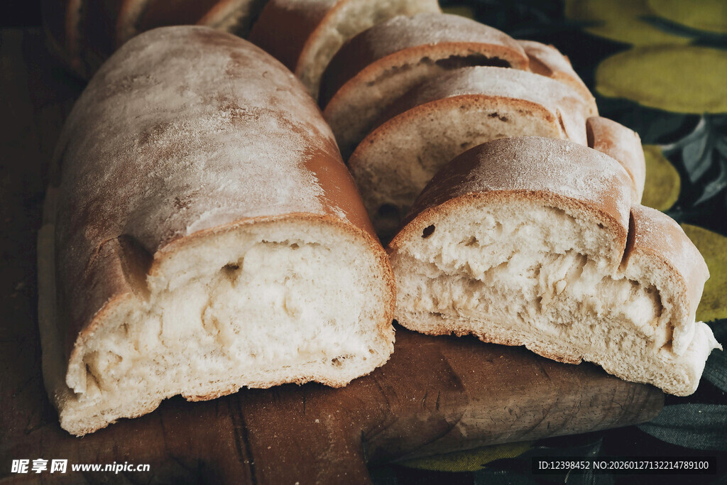 新鲜切片面包展示