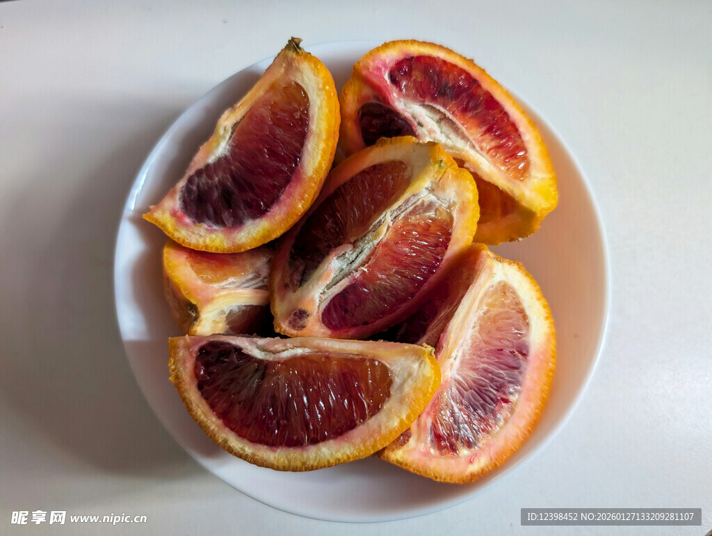 血橙切片摆盘展示