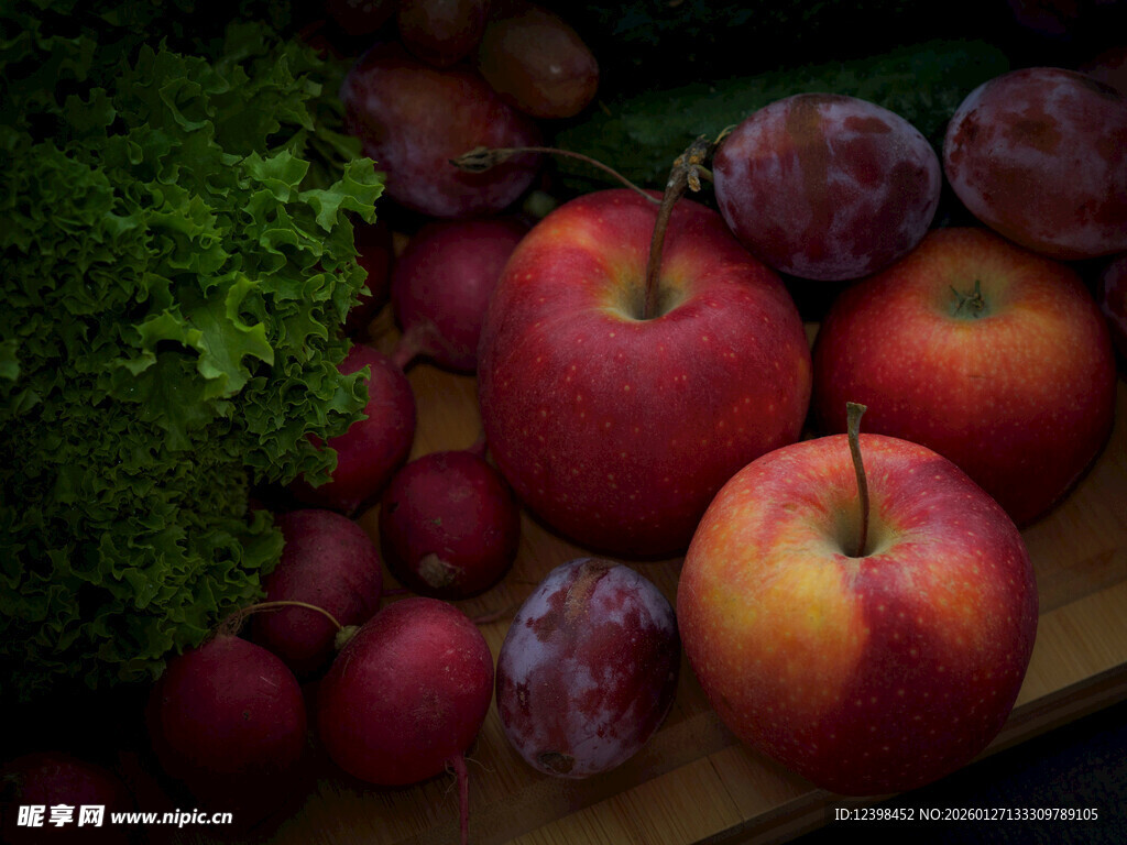 多彩新鲜水果摆拍