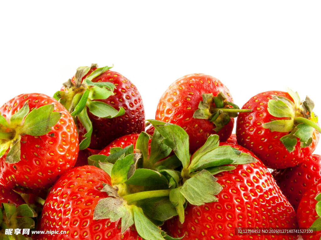 新鲜诱人的草莓堆叠