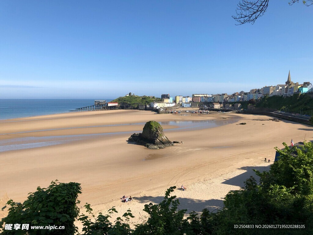 美丽海滨沙滩风光