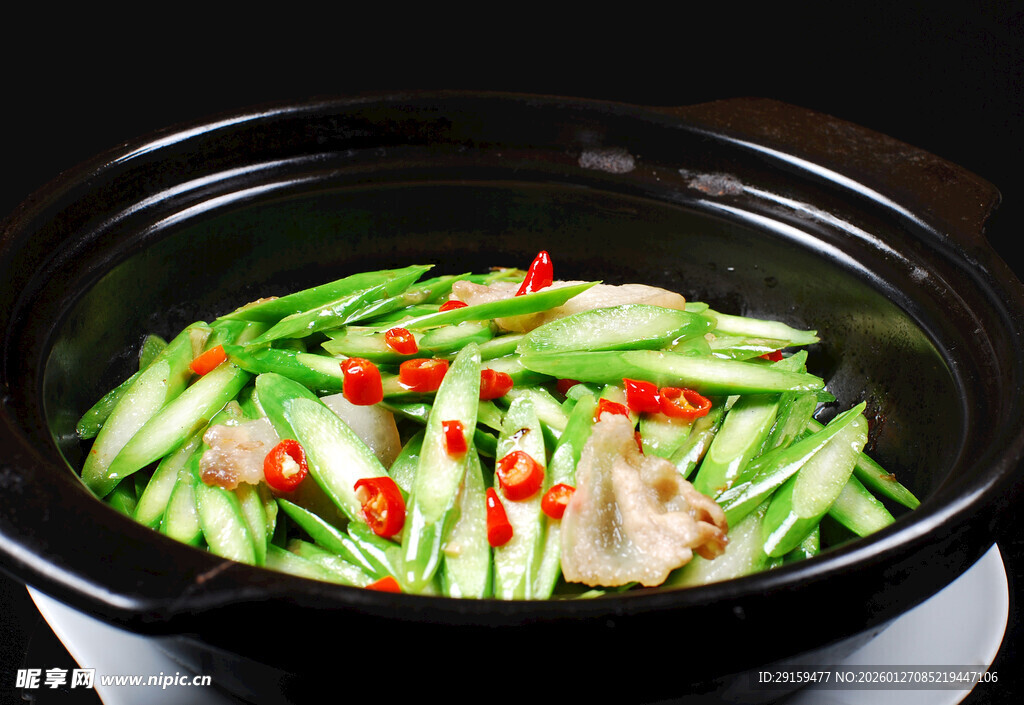 砂锅炒青菜