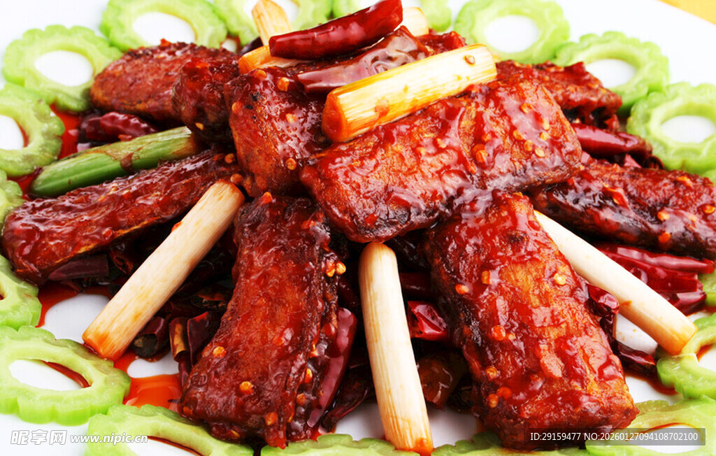 香辣排骨美食摆盘