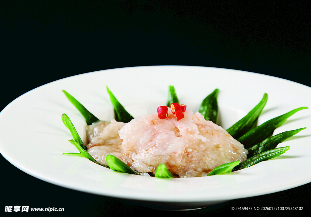 精致虾肉摆盘美食