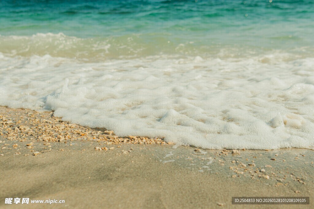 海边沙滩海浪美景
