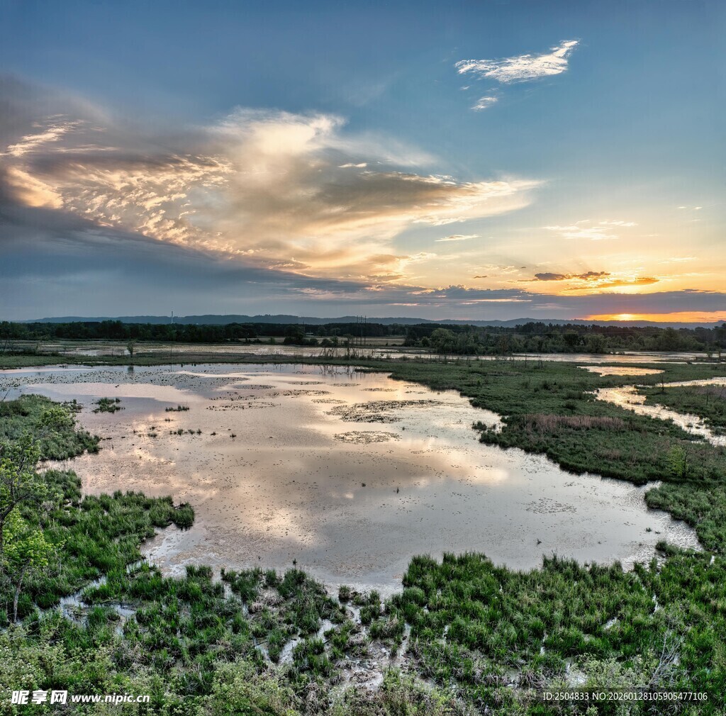 湿地黄昏美景