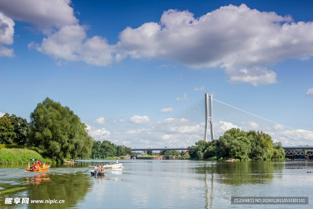 湖畔风光 宁静自然景致