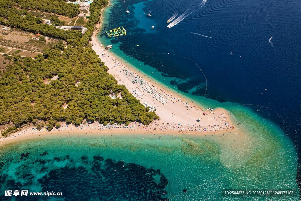 美丽海岛海岸风光