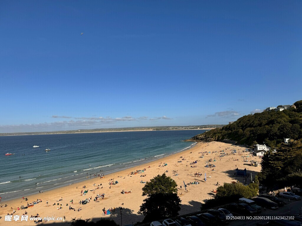 美丽海滨沙滩风光