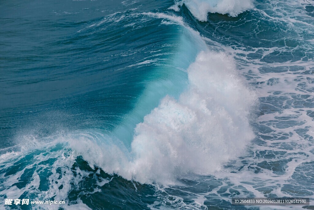 汹涌海浪 蓝色海洋奇观