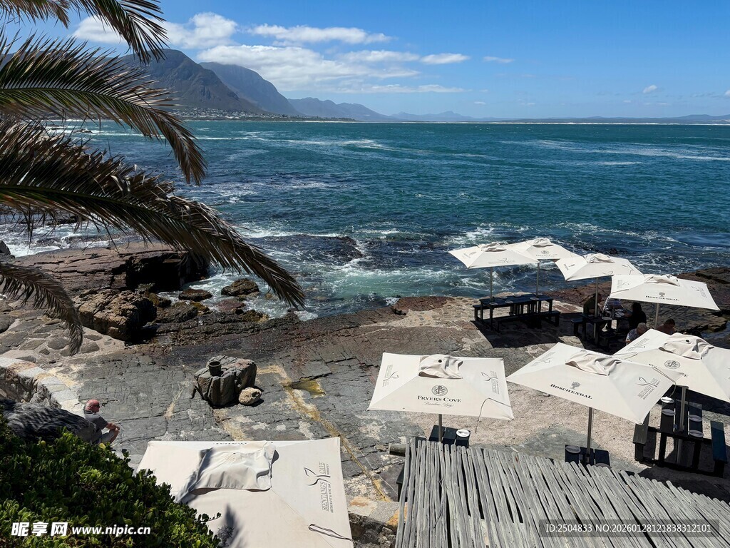 海边露天休闲观景区域