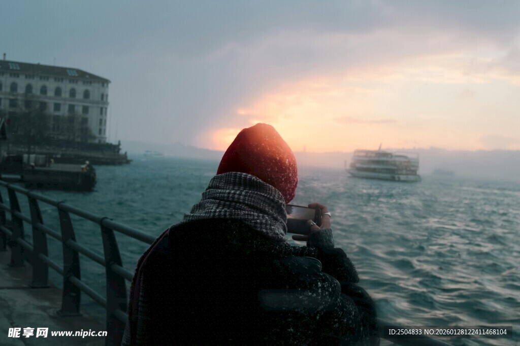 海边独行者 沉思时刻