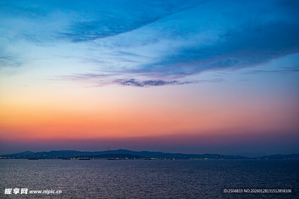 海边绝美日落天空景色